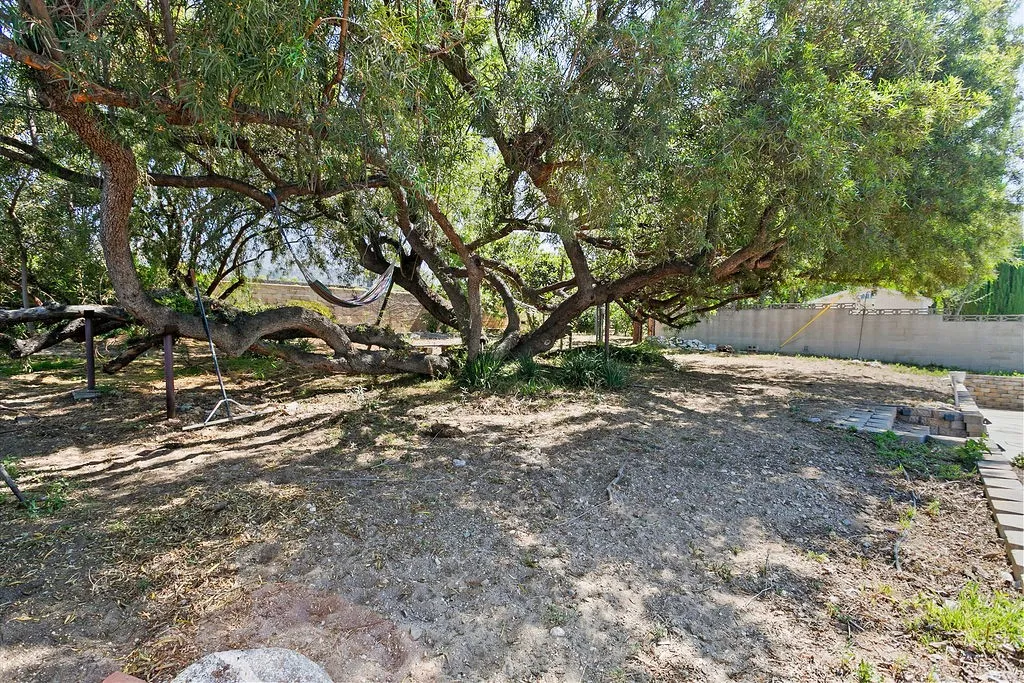 631 Gayville Drive, Claremont, California 91711 home-pic-10